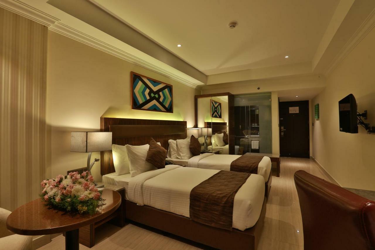Hotel Luminara Kochi Εξωτερικό φωτογραφία